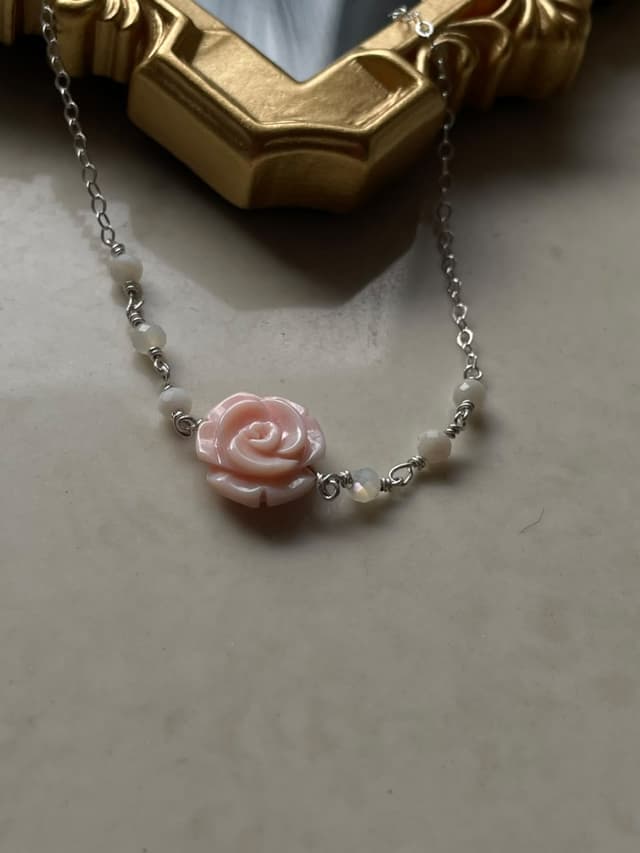 Dainty MOP Rose Pink Necklace