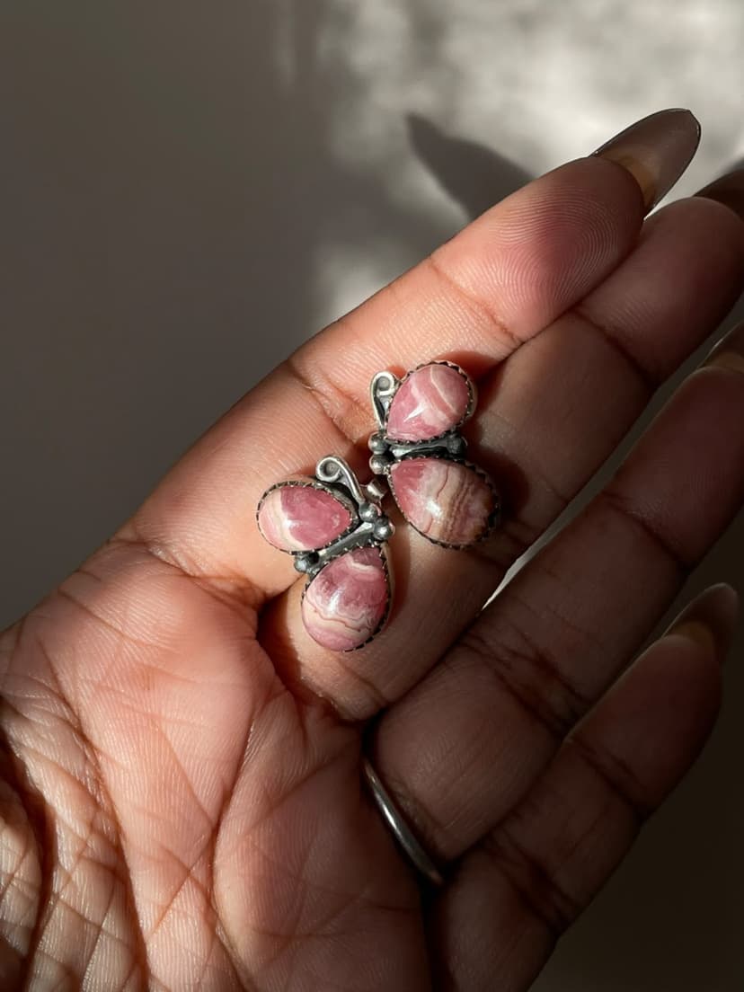 Butterfly Studs Pink Agate ~ Silver 925